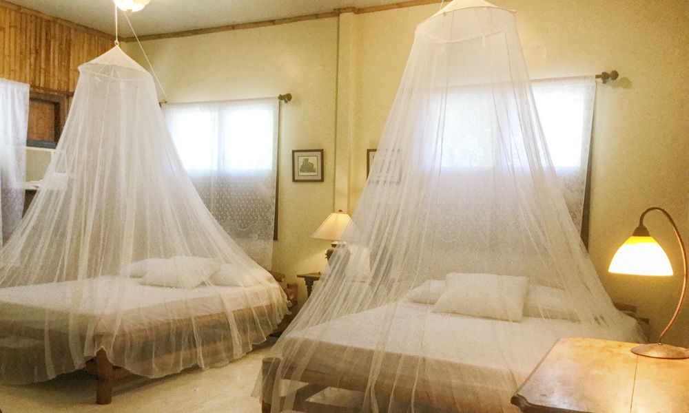 Casita Ysabel Bed & Breakfast Batangas Exterior photo